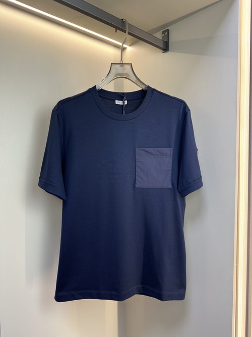 Moncler Short-sleeve T-shirt with Fine Fabric and Logo