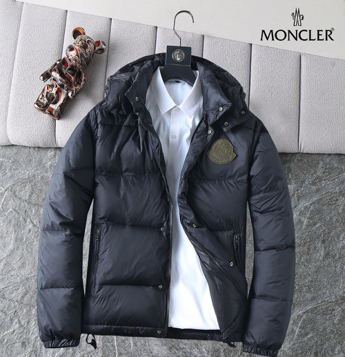 Moncler High - end 90% Down Jacket with Logo and Colorful Design