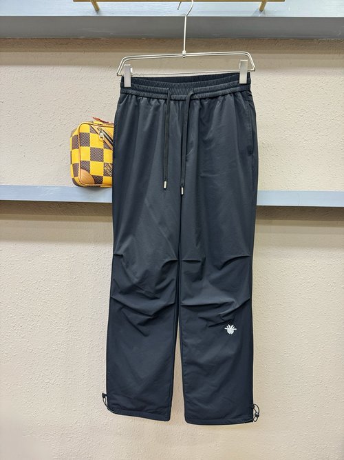 Dior Lightweight and Warm Down Pants for Cold Weather