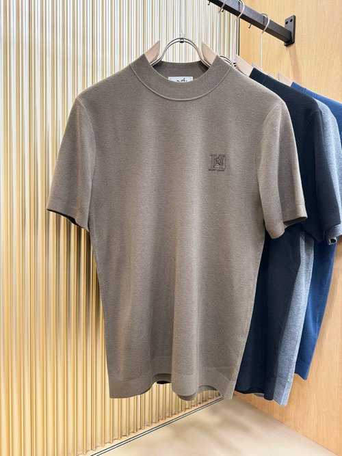 Hermes Soft Cashmere Short-sleeved Sweater with Logo Design