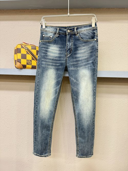 Fendi New Original Jeans with Classic Logo Design
