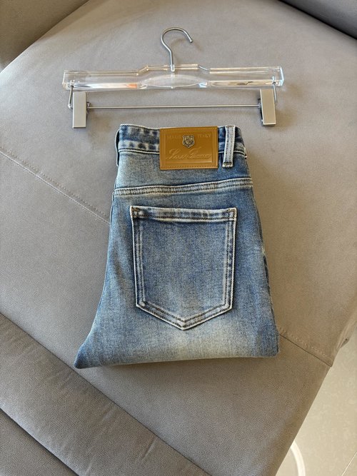 Fendi Soft Jeans with Luxury Leather Waist Tag