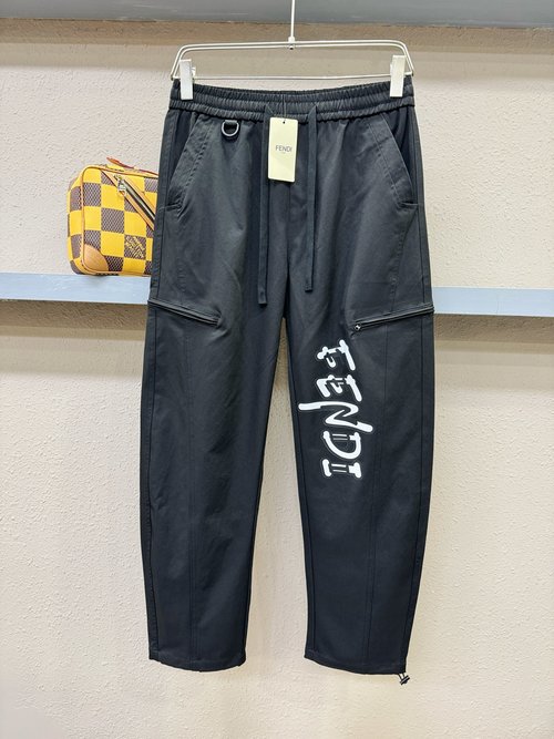 Fendi Stylish and Comfortable Casual Pants with Exquisite Details
