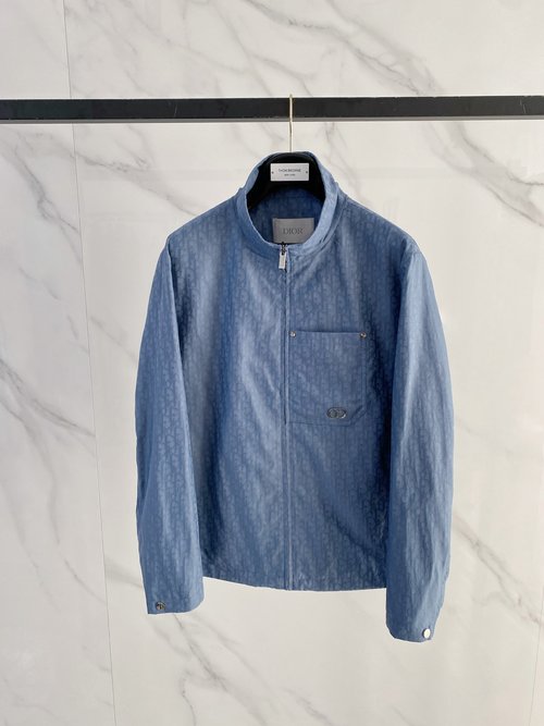 Dior Returnable Collar Jacket with a Good Fit