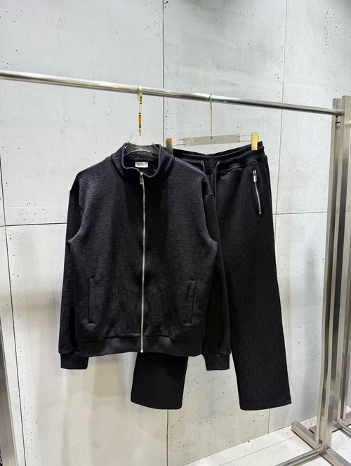 Dior Casual Sports Set with Jacquard and Custom Accessories