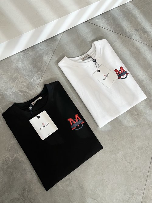 Moncler Embroidered Logo Short Sleeve Tee