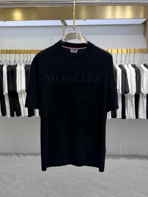 Moncler Luxury Custom Tee: Silky Texture, Breathable Material
