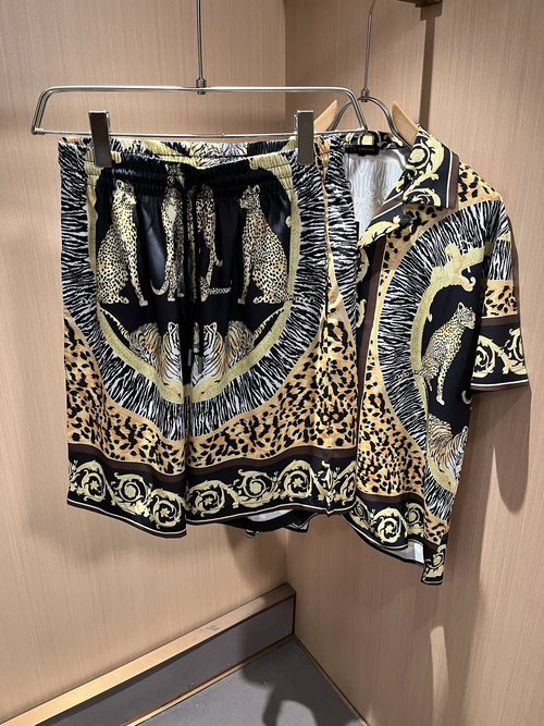 Versace Exquisite Printed Silk Pajama Set