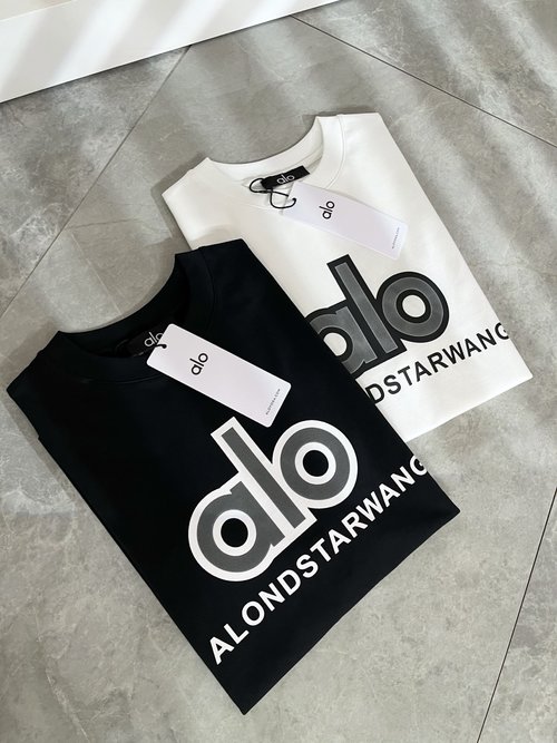 Alo Trendy Logo-Pressed Short-Sleeve T-Shirt