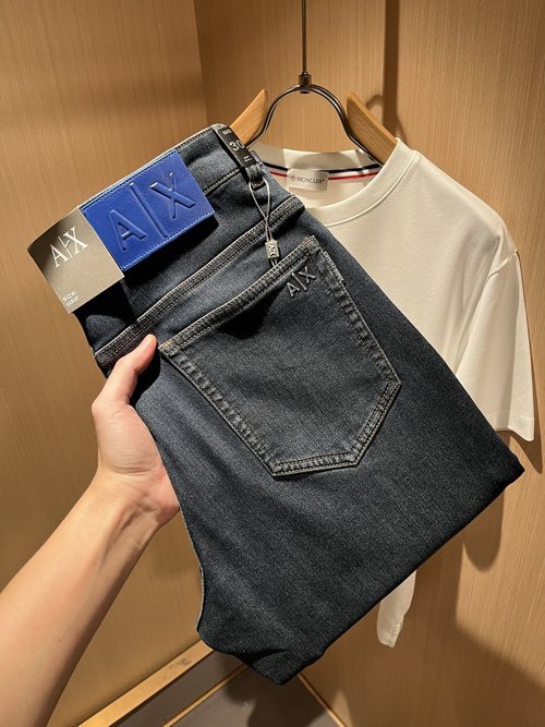 Armani Comfortable Straight-leg Jeans with High Cost-performance