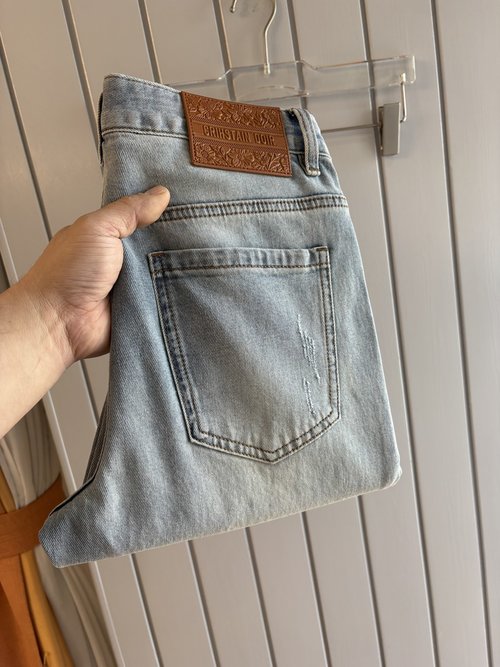 Fendi Soft Jeans with Luxury Cowhide Waist Tag