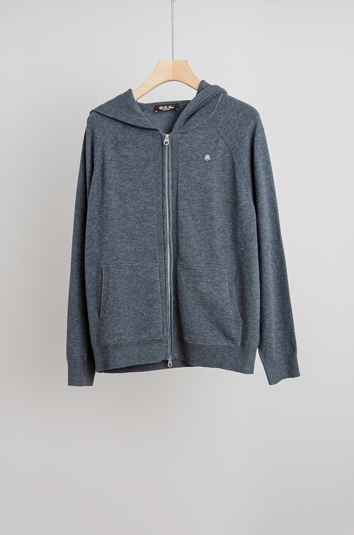 Loro Piana Classic Wool Sweater with Soft Touch and Good Fit