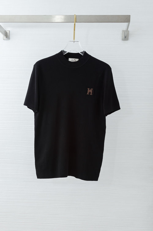 Hermes Cashmere - Wool Blend Knit Shirt with Embroidered Badge