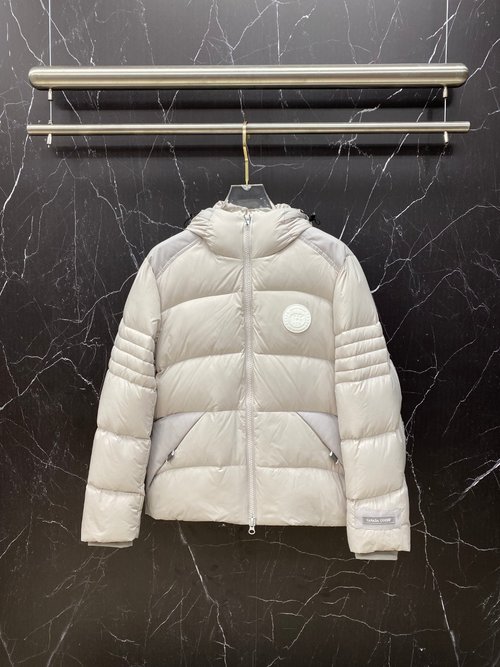 Canada Goose Hooded Down Jacket, Windproof and Warm