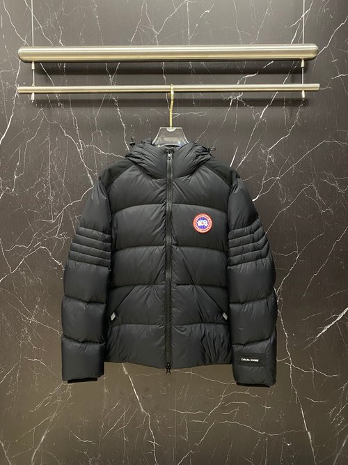 Canada Goose Hooded Down Jacket, Windproof and Warm
