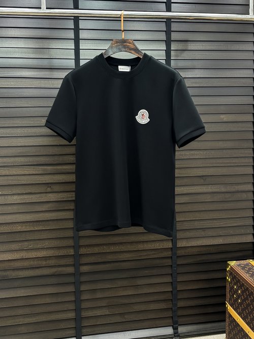 Moncler Unique All-season Plain Cotton Base Layer