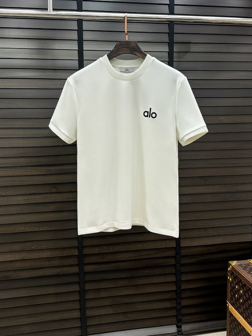 Alo Comfortable All-season Cotton Base Layer