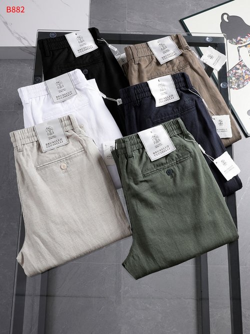 Brunello Cucinelli Linen Fabric within a Specific Size Range